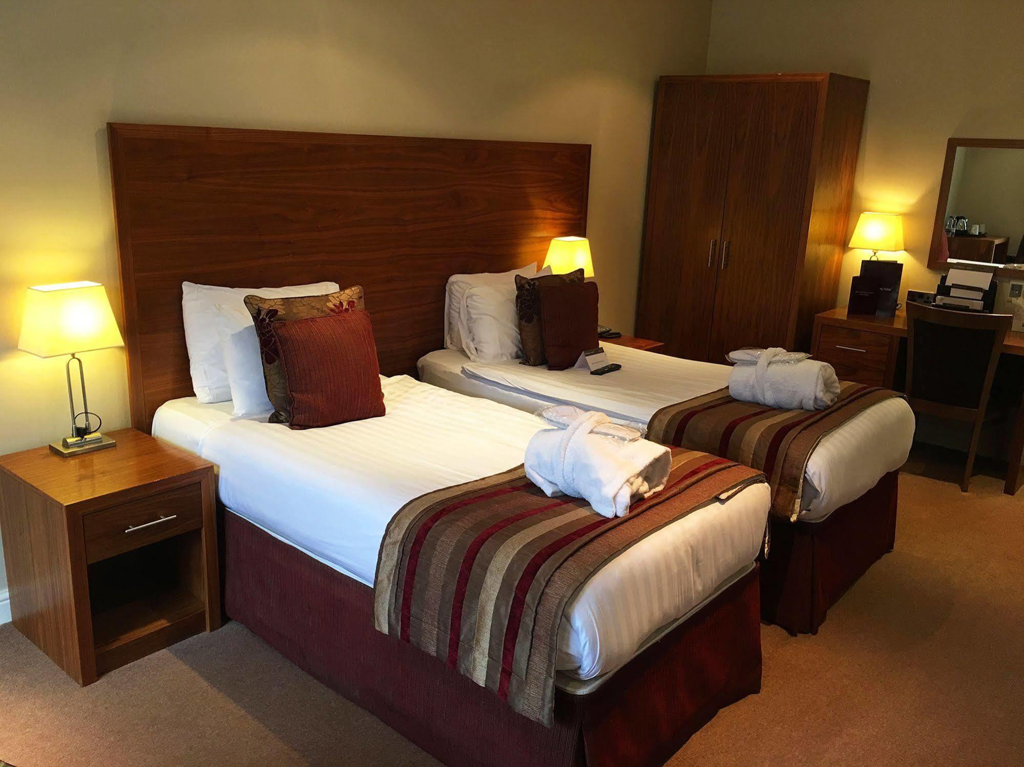 The Kimberley Hotel Harrogate Esterno foto