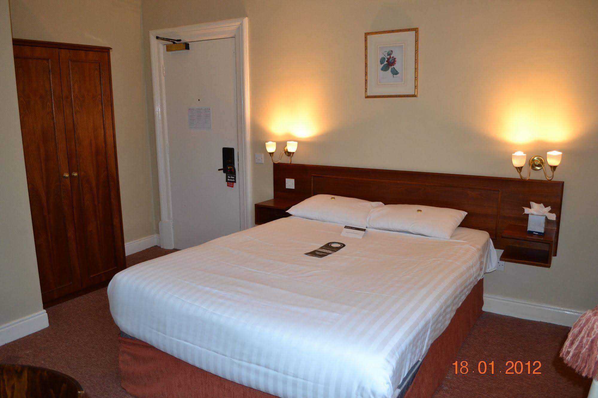 The Kimberley Hotel Harrogate Esterno foto